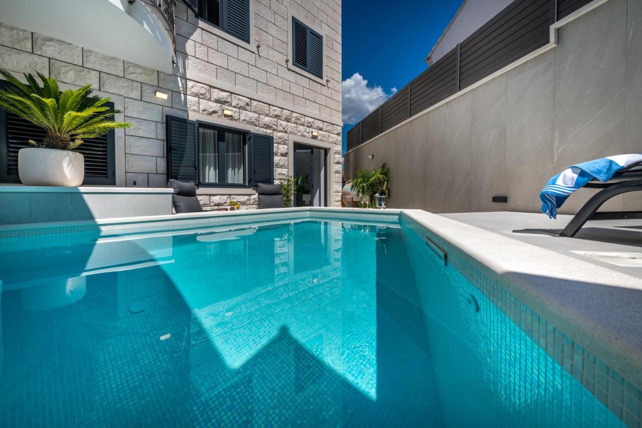 Apartment One B With Heated Private Pool Dubrovnik Luaran gambar