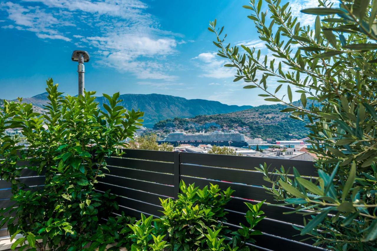 Apartment One B With Heated Private Pool Dubrovnik Luaran gambar