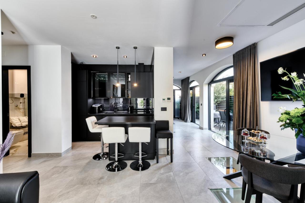 Apartment One B With Heated Private Pool Dubrovnik Luaran gambar